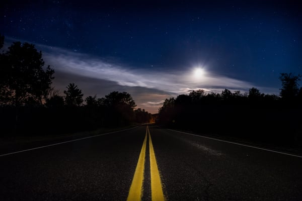 5 Tips For Driving Safely at Night